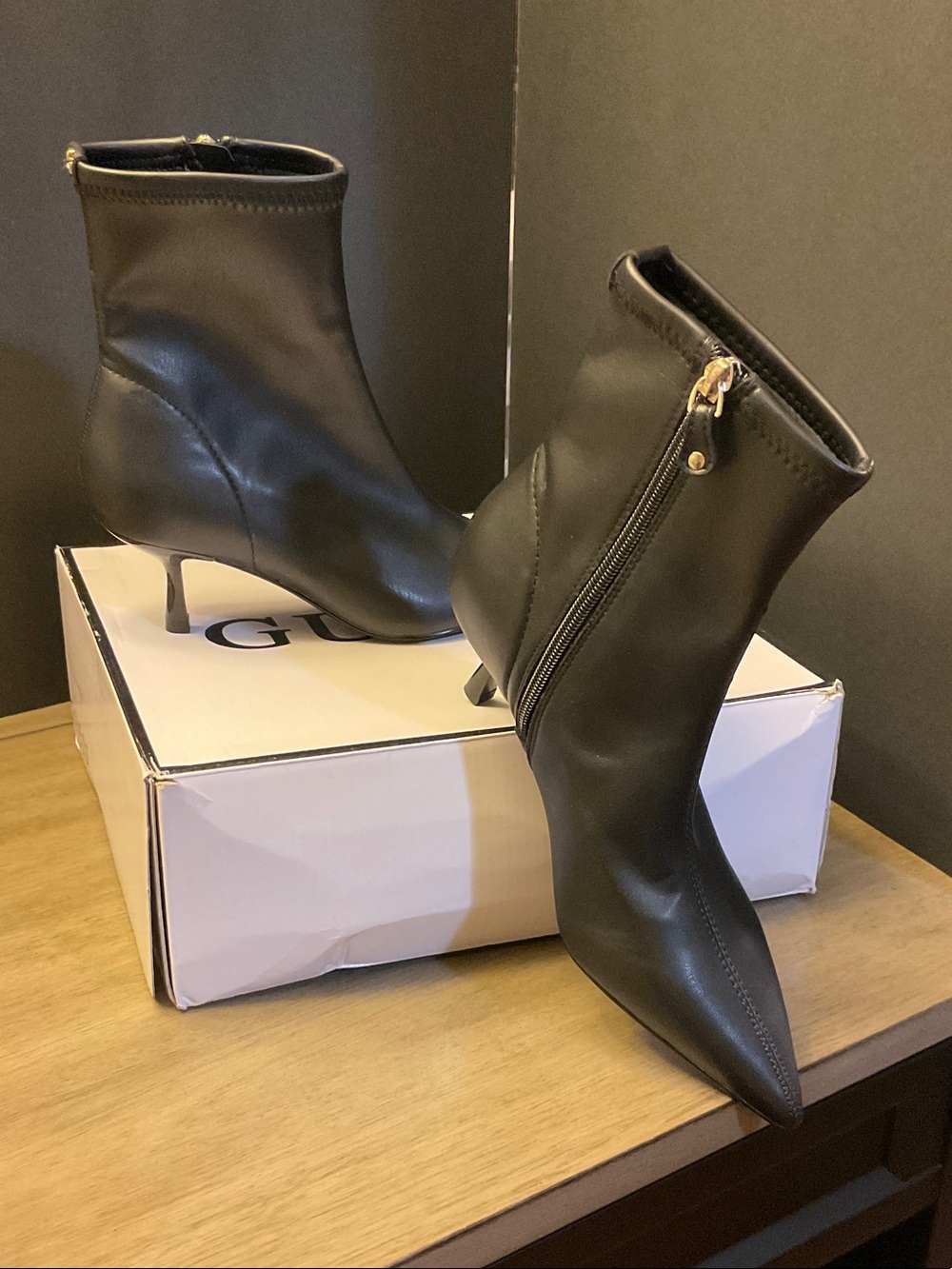Guess Black Pointed Toe Zip Ankle Booties